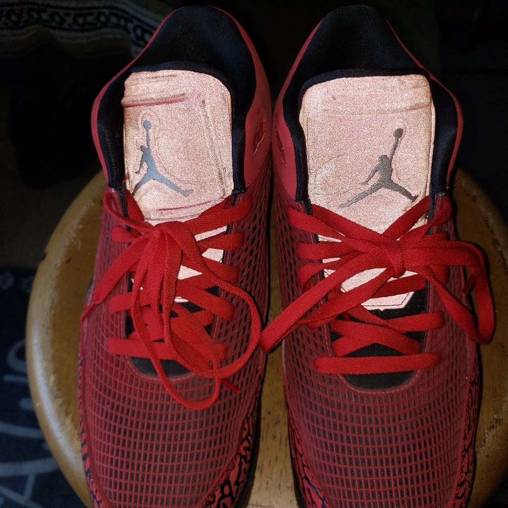 Jordan Flight Low